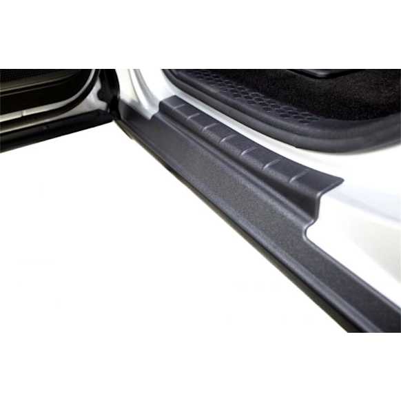 14091 Trail Armor Series Rocker Panel Guards - Matte Black, Thermoplastic, Direct Fit, Set of 4