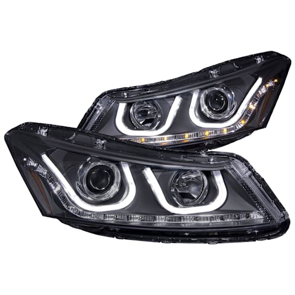121483 Driver and Passenger Side Halogen Headlight, With bulb(s), Clear Lens, Black Interior, U-Bar Projector Series