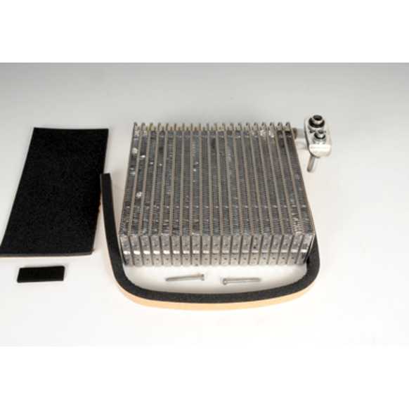 2005 Pontiac G6 - A/C Evaporator, A/C - Manual Controls(C60)