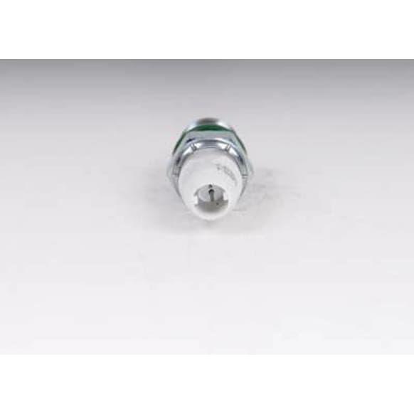 15-72053 Direct Fit A/C Refrigerant Temperature Sensor, Assembly