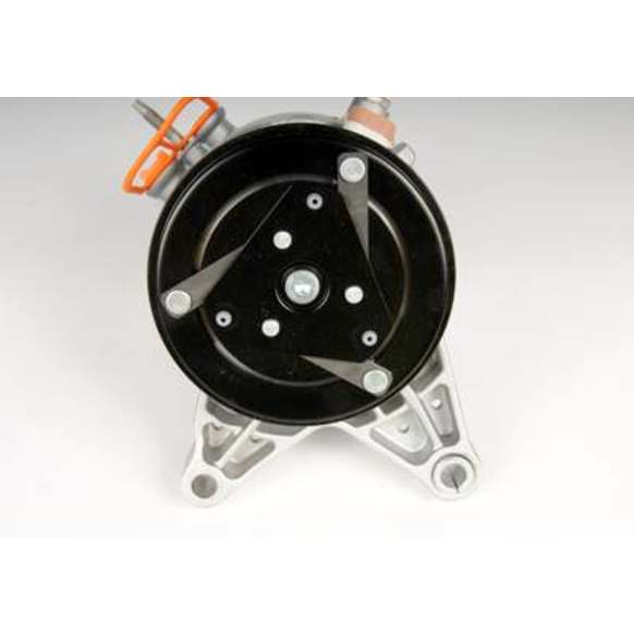 2006 Chevrolet Impala - A/C Compressor, engdesig: LZ9, engvin: 1, 3.9L 6Cyl