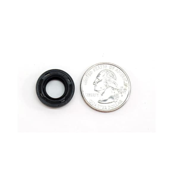 82033982 Input Shaft Seal