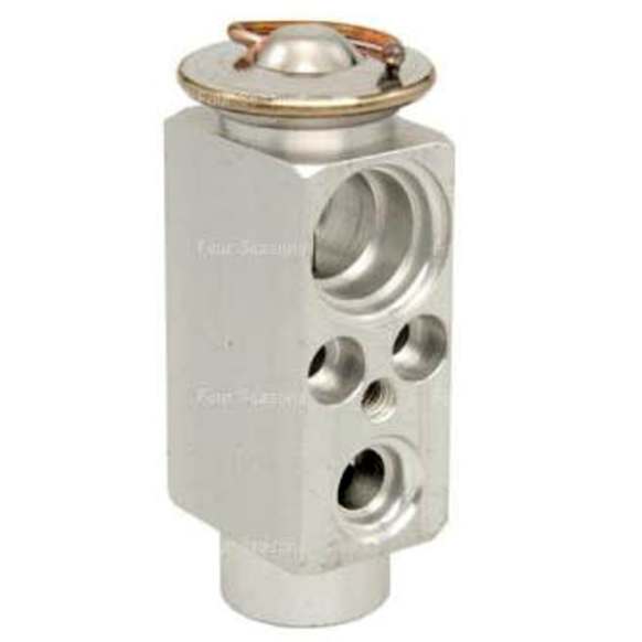 2005 Land Rover Range Rover - A/C Expansion Valve - Front