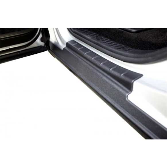 14095 Trail Armor Series Rocker Panel Guards - Black, Thermoplastic, Set of 2
