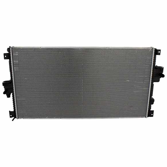 RAD230 Radiator, 6.7L, 8Cyl