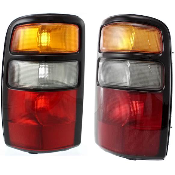Driver and Passenger Side Halogen Tail Light, Without bulb(s), OE Replacement