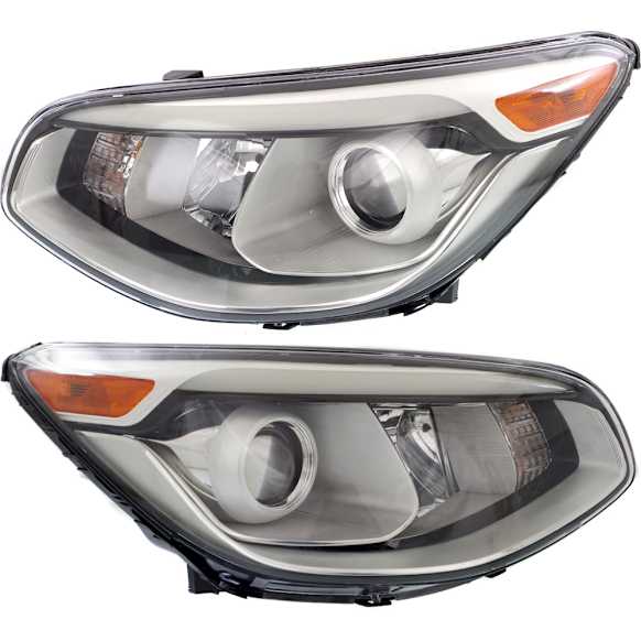 2016 Kia Soul - Driver and Passenger Side Halogen Headlight, With bulb(s), OE Replacement