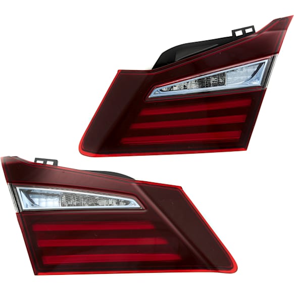 Passenger Side, Inner and Outer Tail Lights, with Bulbs, Halogen, Mounts On Body and Luggage Lid, CAPA CERTIFIED