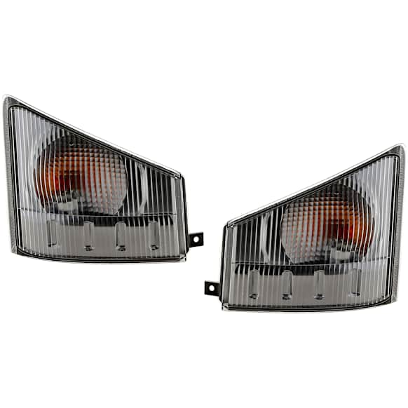 Front, Driver and Passenger Side Turn Signal Light, With bulb(s)
