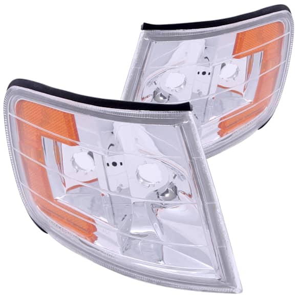 521028 Driver and Passenger Side Halogen Corner Light, Without bulb(s)