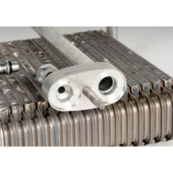15-63725 A/C Evaporator, Rear