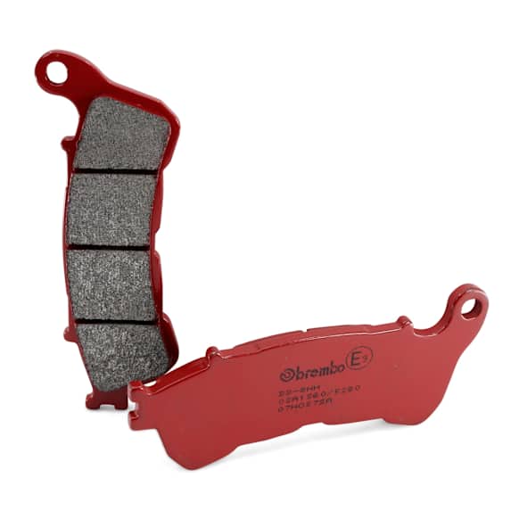 07HO57SA Front Brake Pad Set