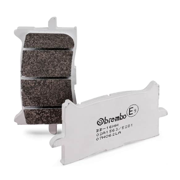 07HO62LA Front Brake Pad Set