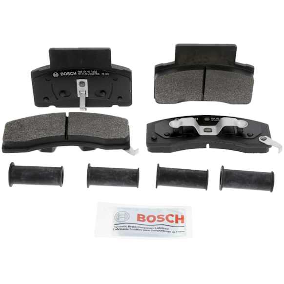 Front Quietcast Premium Series Semi-metallic Brake Pad Set