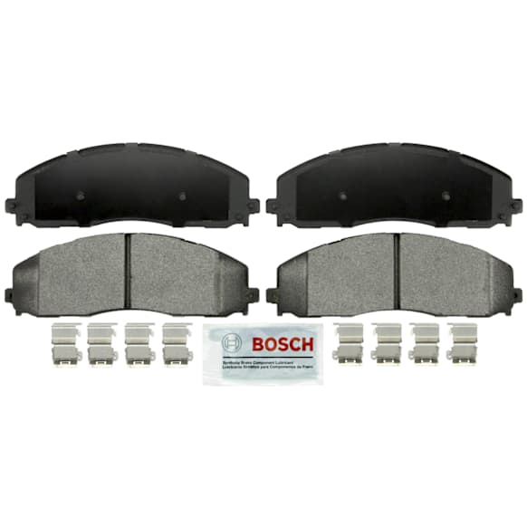 2014 Ford F-250 Super Duty - Front Semi-metallic Brake Pad Set, 6.2L 8Cyl, Severe Duty Series