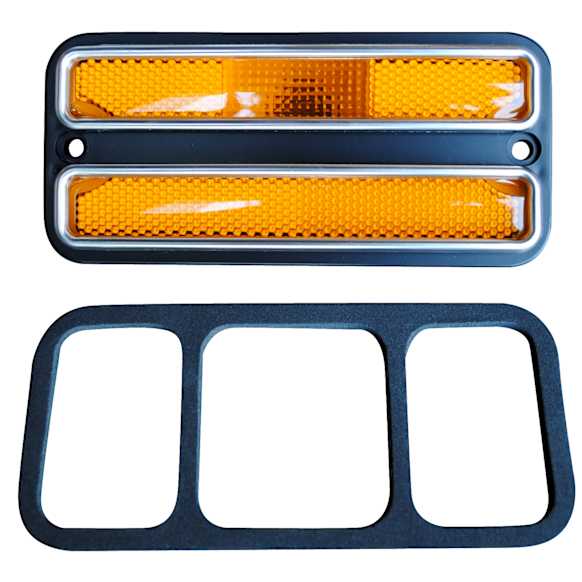 0849-520 Front, Driver or Passenger Side Side Marker With bulb(s)