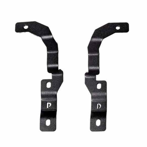 732255T Front, Driver and Passenger Side Fog Light Bracket