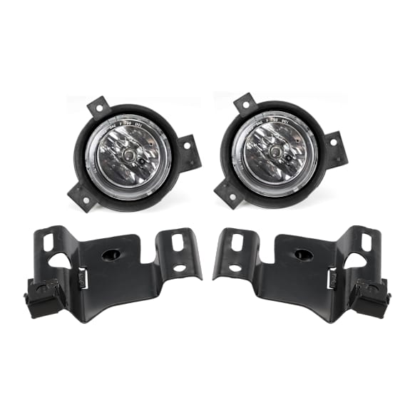 4-Piece Kit Front, Driver and Passenger Side Halogen Fog Light, With bulb(s), Includes (2) Fog Light and (2) Bumper Bracket