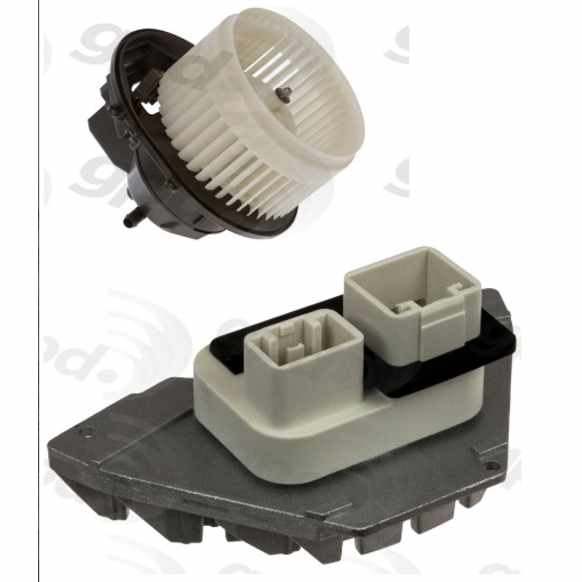 2007 Volvo V70 - 2-Piece Kit Blower Motor