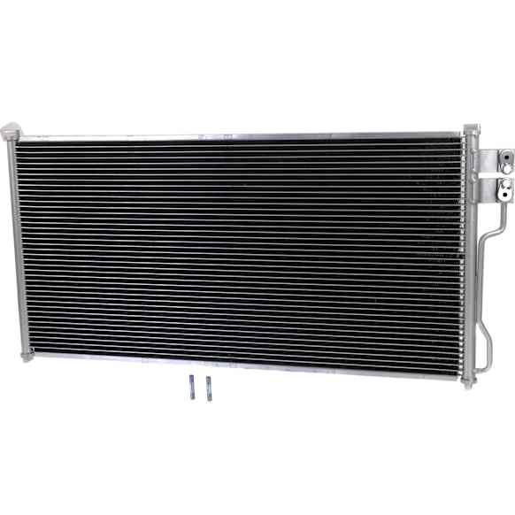 2004 Ford Expedition XLT - A/C Condenser, 8 Cyl 5.4L