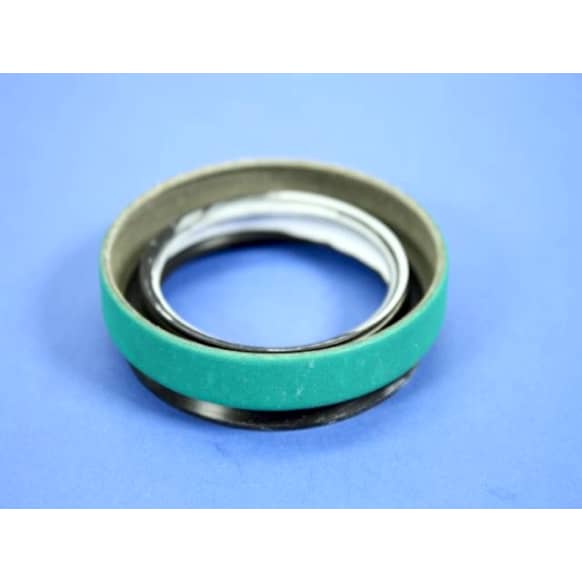 04798125 Transfer Case Output Shaft Seal