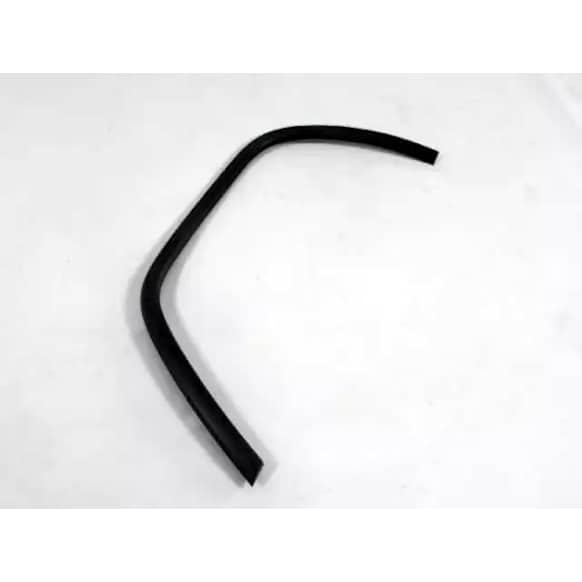 1MP39RXFAF Fender Molding - Direct Fit