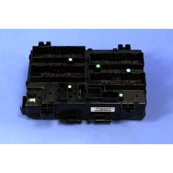 68137439AG Power Distribution Kit