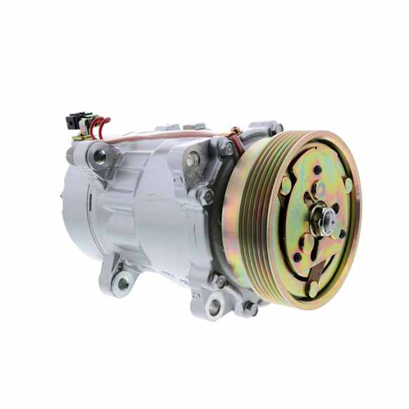 2000 Volkswagen Cabrio - A/C Compressor, With Clutch, 2.0L 4Cyl
