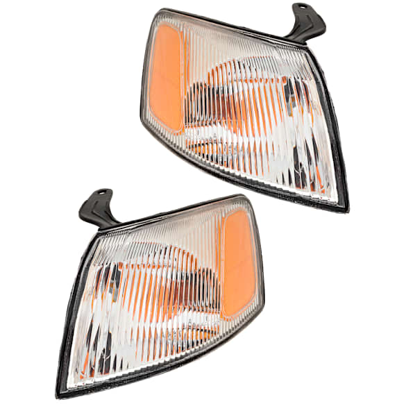 Driver and Passenger Side Halogen Corner Light, With bulb(s)