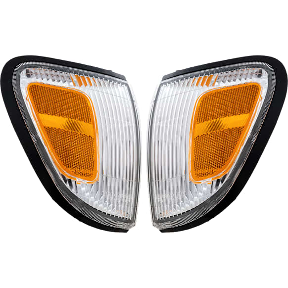 2000 Toyota Tacoma - Driver and Passenger Side Halogen Corner Light, With bulb(s), RWD
