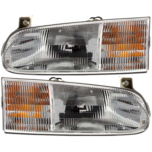 1995-1997 Ford Windstar - Driver and Passenger Side Halogen Headlight, With bulb(s), OE Replacement