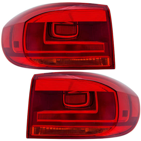 SET-H57010738121 Halogen Tail Light, With bulb(s), Red Lens