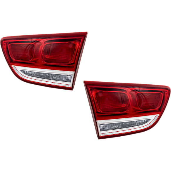 2017 Kia Sorento - Driver and Passenger Side, Inner Halogen Tail Light, With bulb(s), Mounts on Liftgate, OE Replacement