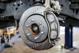 Squeaky Brakes: What Do They Mean &#038; How to Fix Them