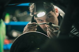 How to Attach Emergency (Park) Brake Cables?