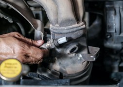 Rear Catalytic Converter, Federal Epa Standard, 46-State Legal (Cannot Ship To Or Be Used In Vehicles Originally Purchased In Ca, Co, Ny Or Me), Direct Fit