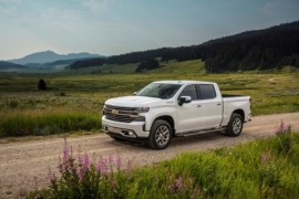 The Best Running Boards for Your Chevy Silverado 1500
