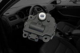 Bad Blend Door Actuator: Symptoms, Location, &#038; Replacement FAQ