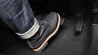 Slipping Clutch: Symptoms, Replacement Cost, How to Fix
