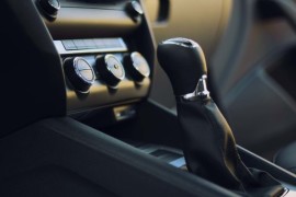 A Guide to How Your Car’s Gear Shifter Works