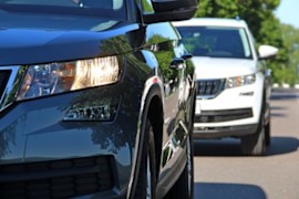 How Many Car Lengths Between Cars Is The Recommended Following Distance?