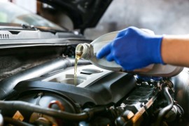 Don’t Get a Cheap Oil Change: Here’s Why You Shouldn’t Cut Back On Premium-Grade Motor Oil