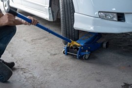 What Size of Floor Jack Do I Really Need?