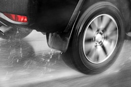 At What Speed Does the Average Vehicle Begin to Hydroplane?