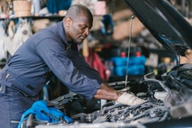 Oil Catch Can: What It Does, Advantages, Disadvantages, and FAQs