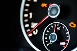 Car Temperature Gauges: Mechanical vs. Electric