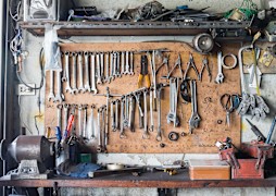 How to Clean and Organize Your Garage Tools