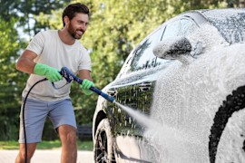 Tips for Cleaning Your Car With a Foam Cleaner