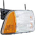 1590081 Passenger Side Halogen Headlight, With bulb(s), OE Replacement