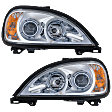 2000 Freightliner Columbia - Driver and Passenger Side Halogen Headlight, With bulb(s), OE Replacement